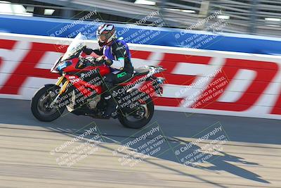 media/Jan-21-2022-Fastrack Riders (Fri) [[90b5309cc6]]/Level 1/Session 1 Front Straight/